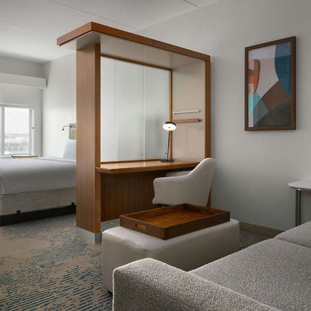Springhill Suites By Marriott Charleston Mount Pleasant Exterior photo